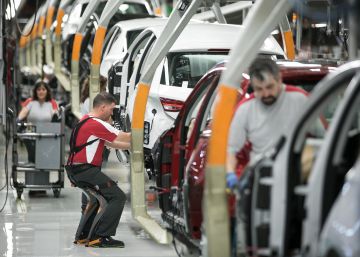El Gobierno se compromete a cambiar la fiscalidad de los vehículos