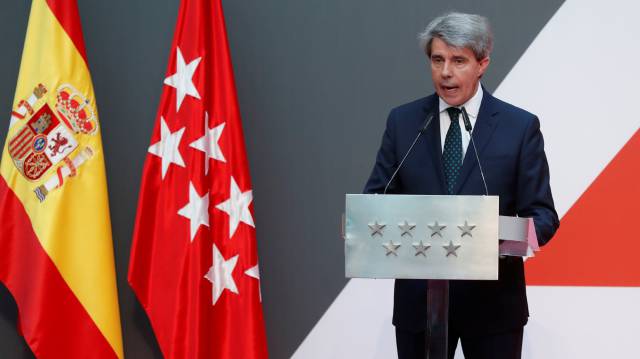 El presidente en funciones de la Comunidad de Madrid, Angel Garrido, durante su intervención en el acto conmemorativo de la Fiesta del Dos de Mayo.