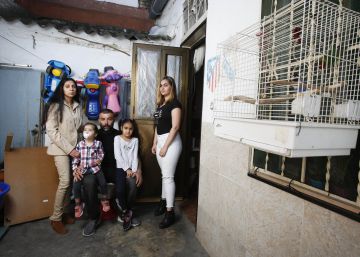 Aplazado el desahucio de la familia de Peironcely, 10