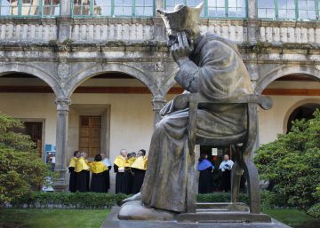 La huelga de Medicina se extiende al tercer día a otras facultades de Santiago