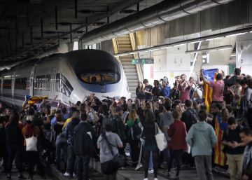 En llibertat els cinc detinguts pels talls de les vies de Sants