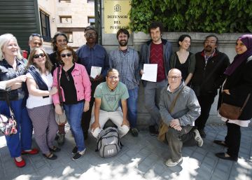 Una plataforma denuncia ante el Defensor del Pueblo la retirada de miles de Rentas Mínimas