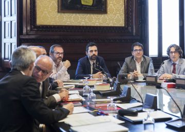 Dimiteix el lletrat major del Parlament davant la pressió de l’independentisme