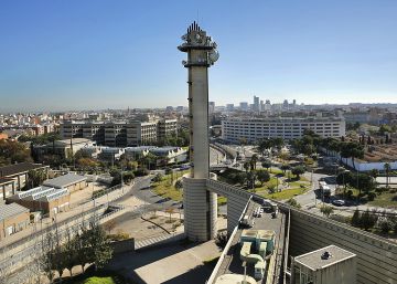 La televisió pública valenciana torna després d’anys d’apagada