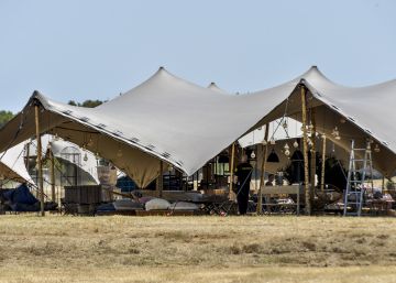 Empúries acoge la boda del hermano del fundador de Tesla