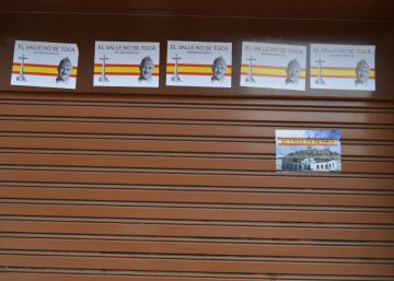 Aparecen mensajes contra la exhumación de Franco en la sede del PSOE de Alcalá