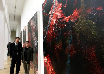 Darío Urzay rehace su obra ‘El vientre del observador’ del Bellas Artes de Bilbao