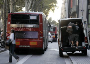 El auge del ‘e-commerce’ satura la movilidad en el área de Barcelona