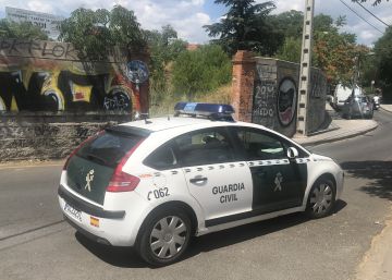 Detenido un hombre acusado de matar a golpes a su mujer en Collado Villalba