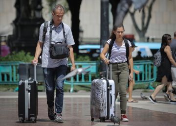 La caída de la ocupación turística asoma a Barcelona al decrecimiento