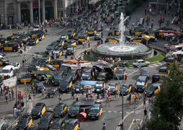 Les botigues perden un 25% de clients durant la vaga dels taxistes
