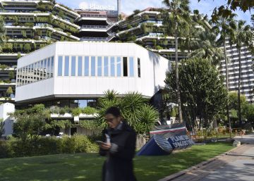 Planeta vende su filial francesa
Editis por 900 millones a Vivendi