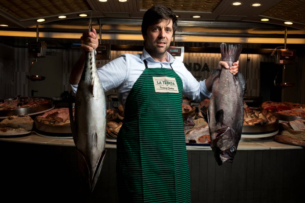 DIEGO GARCÍA . Al frente de Pescaderías Coruñesas, distribuye pescados y mariscos a restaurantes como DiverXO, Filandón, Albada, O Pazo y El Pescador.