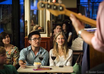 Un local pequeño para músicos inmensos