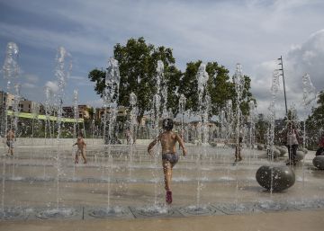 Un año sin poder bañarse en las fuentes de Sant Andreu