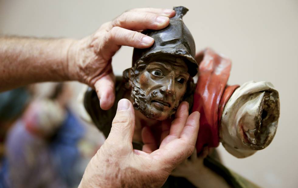 'La matanza de los inocentes', de Josep Ginés, en proceso de restauración.