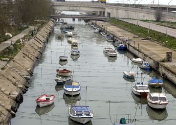 Hallado el cadáver de un hombre flotando en un canal junto al Club Náutico de Valencia