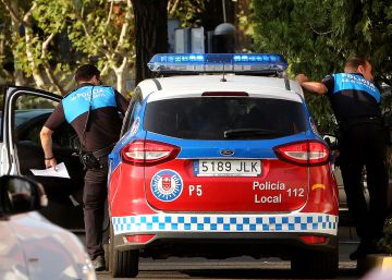 Los policías de Móstoles y San Sebastián de los Reyes protestan por sus condiciones laborales
