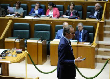 El Parlamento pide a las patronales que coloquen a los trabajadores en el centro de la empresa