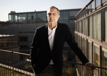 El Colegio de Arquitectos condecora a sus veteranos con platino y oro