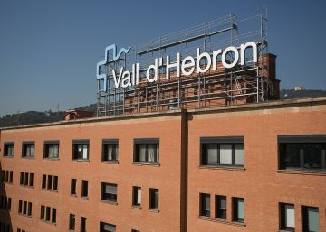 Un niño, en estado crítico al caer accidentalmente desde un quinto piso en Barcelona