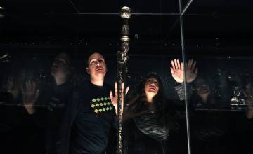 Ignacio Vleming y Vanessa Pérez-Sauquillo en el Museo Lázaro Galdiano.