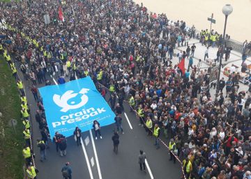 Miles de personas piden beneficios para los presos de ETA