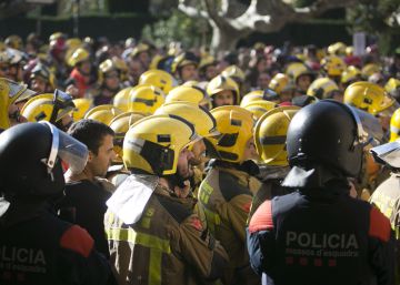 Guardar les banderes i treure les pancartes