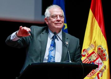 El miembro del CDR huido a Bruselas increpa a Borrell en un acto