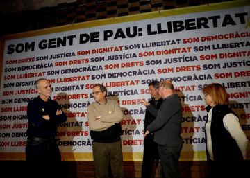 Alud de críticas contra Torra por apostar por la vía eslovena pese que desencadenó un conflicto armado
