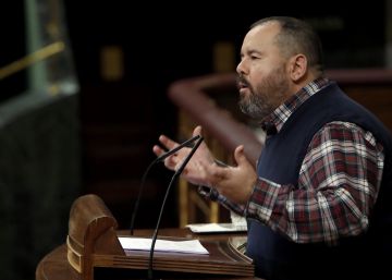 Los ‘comuns’ quieren una constitución para una Catalunya dentro de una república española plurinacional