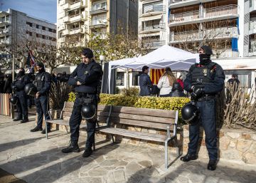 Tensió en el boicot a diversos actes de Vox a Catalunya