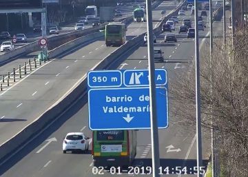 Un conductor de autobús en Madrid condujo 11 kilómetros en sentido contrario