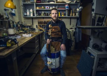 “Hay gente que hereda casas o pisos de sus abuelos, yo heredé madera”