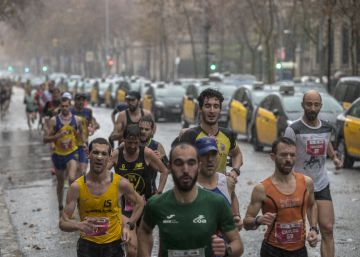 El Govern refuerza el transporte público después de tres días de huelga de taxistas