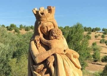 La talla de la Virgen del Abrazo se queda en el parque de Valdebebas