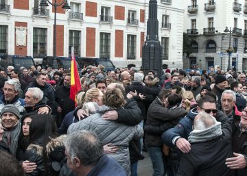 Un abrazo antes de que flaqueen las fuerzas