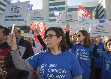 Investigadores de La Fe de Valencia denuncian su precariedad laboral