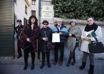Los sindicatos llevan al Defensor del Pueblo la reducción de horarios en los centros de salud