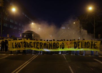 Strike to protest independence trial fails to bring Catalonia to a standstill