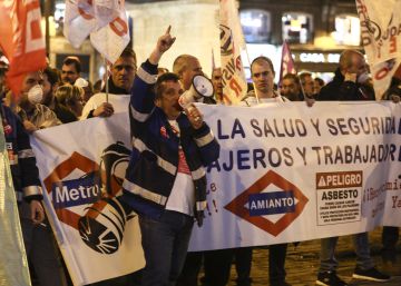 Los trabajadores de Metro se revuelven contra la Comunidad por la situación “precaria” del servicio público