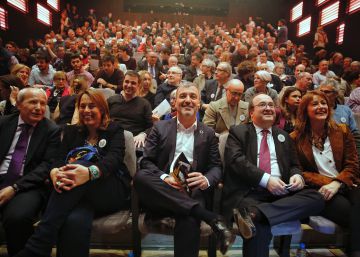 Collboni exhibe apoyo de la sociedad civil