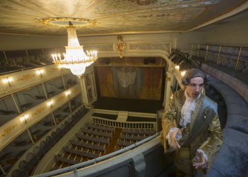 El ‘espíritu’ de Carlos III guía por su teatro favorito