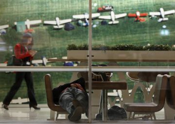 La vida sin rumbo de los viajeros fantasma