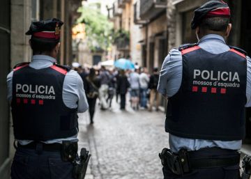 La juez manda a prisión al Policía Nacional que mató a tiros a su pareja en Olot