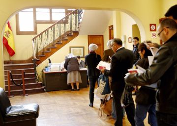 El plazo para votar desde el extranjero en las municipales y autonómicas acaba este sábado