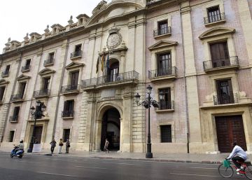 Los jueces anulan la exclusión de la asignatura de Religión del bachillerato en Valencia