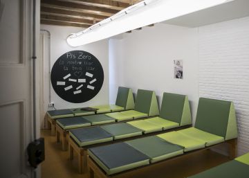 Les persones sense llar exigeixen el compromís dels candidats a l’alcaldia de Barcelona
