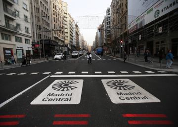 Madrid Central reduce en abril la contaminación en el centro sin ‘efecto frontera’