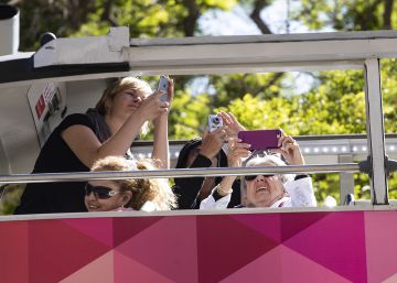 Colau, Maragall i Artadi volen apujar la taxa turística a Barcelona